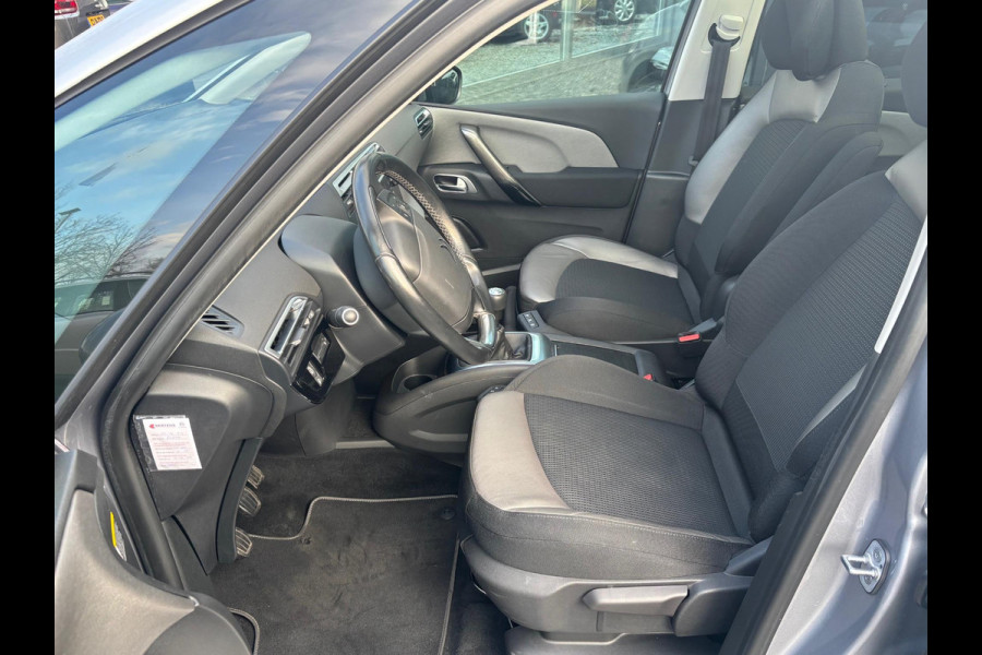 Citroën Grand C4 Picasso 1.2 PureTech Shine | Dealer onderhouden! | Nieuwe distributieriem! | 12 maanden BOVAG garantie! |