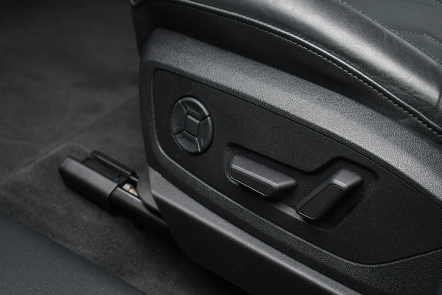 Audi e-tron 55 quattro S-Edition Pano ACC HUD B&O 23inch Softclose