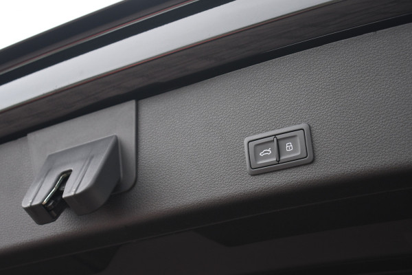 Audi e-tron 55 quattro S-Edition Pano ACC HUD B&O 23inch Softclose