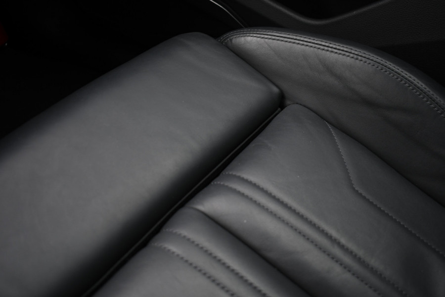 Audi e-tron 55 quattro S-Edition Pano ACC HUD B&O 23inch Softclose