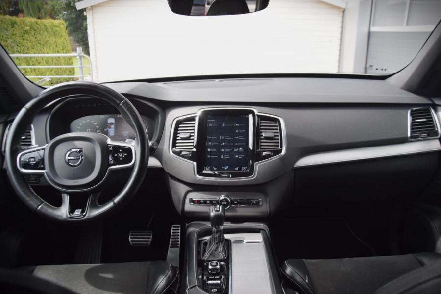 Volvo XC90 2.0 T5 AWD R-Design Scandinavian Line/Extra getinte ruiten