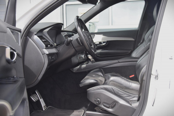 Volvo XC90 2.0 T5 AWD R-Design Scandinavian Line/Extra getinte ruiten