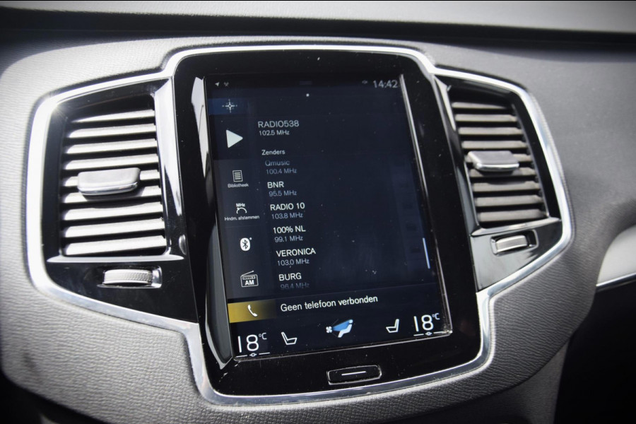 Volvo XC90 2.0 T5 AWD R-Design Scandinavian Line/Extra getinte ruiten