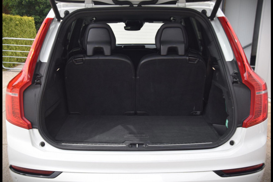 Volvo XC90 2.0 T5 AWD R-Design Scandinavian Line/Extra getinte ruiten