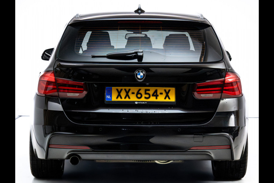 BMW 3 Serie Touring 318i M Sport Edition | Leer | Stoelverwarming | Elec. trekhaak | Navigatie pro | Camera | Cruise, LMV 18", Elec. achterklep