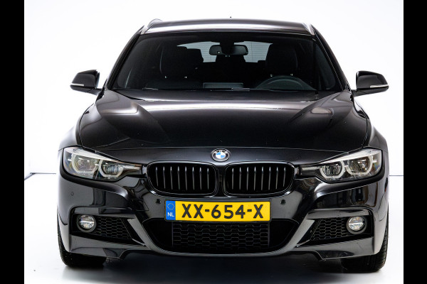 BMW 3 Serie Touring 318i M Sport Edition | Leer | Stoelverwarming | Elec. trekhaak | Navigatie pro | Camera | Cruise, LMV 18", Elec. achterklep