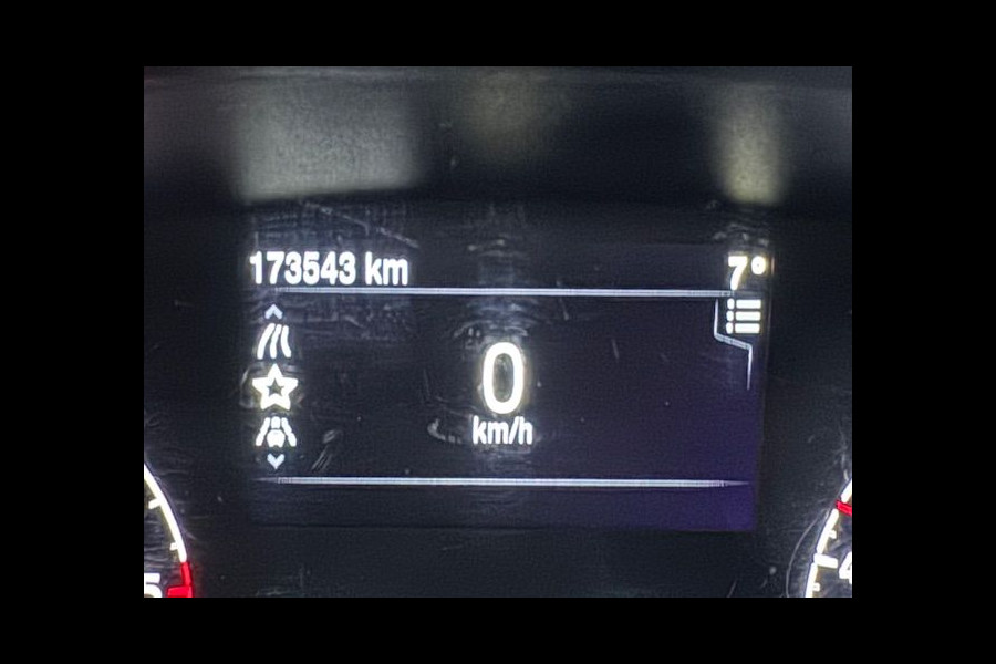 Ford Transit Custom 300 2.0 TDCI 130pk L2 H1 Trend 3Zits Euro6 173.000km Airco,Navi,Camera