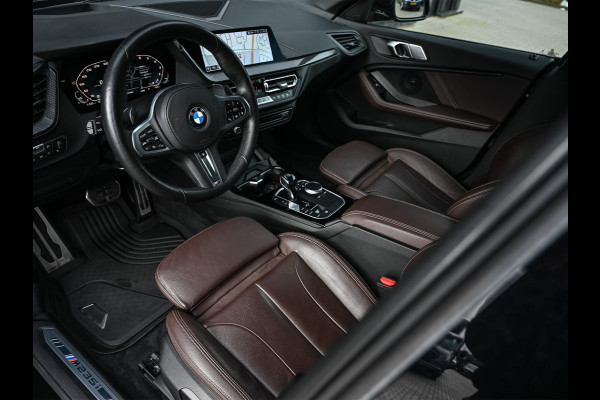 BMW 2 Serie Gran Coupé M235i xDrive High Executive · M-Sport · Panoramadak · Sport brakes · Memory Seats · Head-Up · Camera · Carplay · Comf
