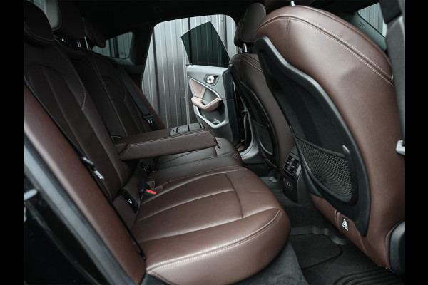 BMW 2 Serie Gran Coupé M235i xDrive High Executive · M-Sport · Panoramadak · Sport brakes · Memory Seats · Head-Up · Camera · Carplay · Comf