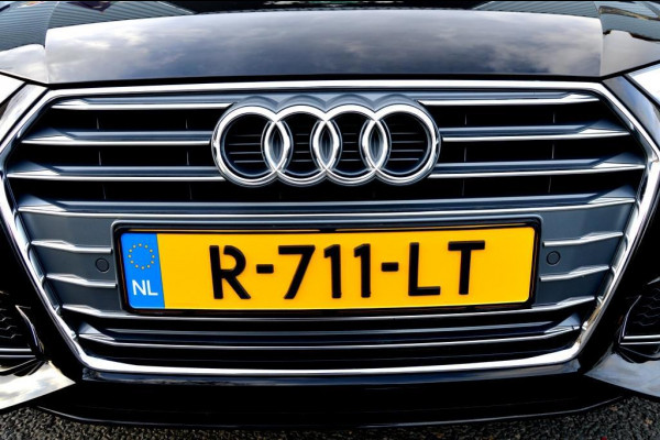 Audi A4 AVANT 35 TFSI Design ECC/PDC V&A/LED/LMV18/NAVI/PANO