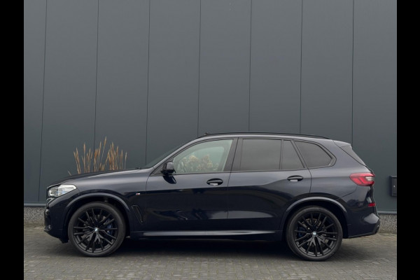 BMW X5 xDrive40d M PACK PANO KUIPSTOELEN LEDER LED NAVI CAMERA