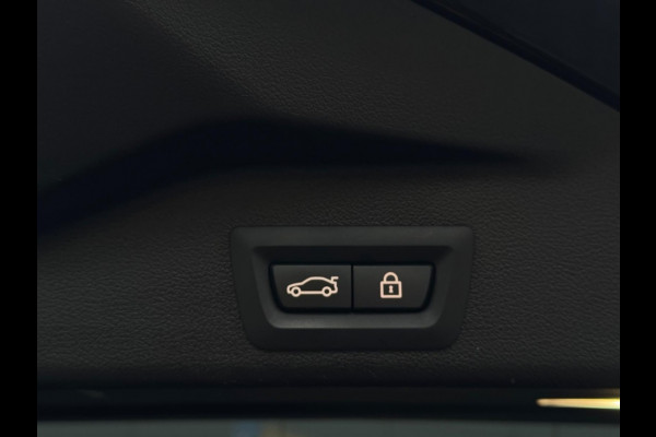 BMW X5 xDrive40d M PACK PANO KUIPSTOELEN LEDER LED NAVI CAMERA