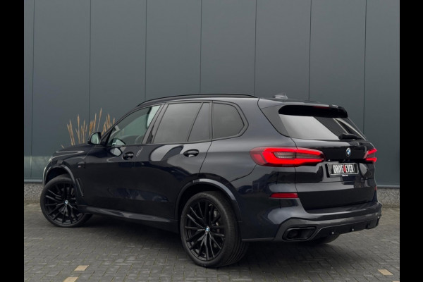 BMW X5 xDrive40d M PACK PANO KUIPSTOELEN LEDER LED NAVI CAMERA