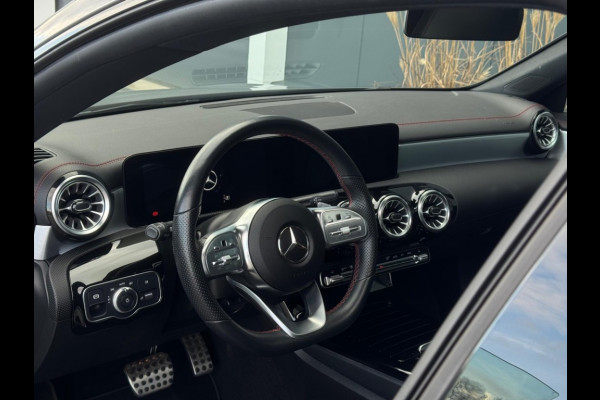 Mercedes-Benz CLA-Klasse Shooting Brake 180 Bns Sol. AMG FULL PANO SFEER NAVI CAMERA