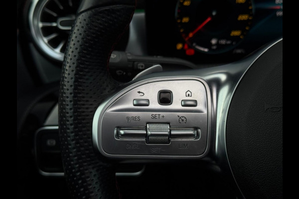 Mercedes-Benz CLA-Klasse Shooting Brake 180 Bns Sol. AMG FULL PANO SFEER NAVI CAMERA