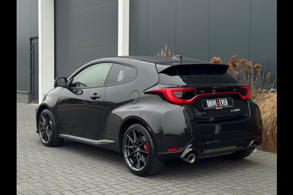 Toyota Yaris 1.6 Turbo GR Performance 280PK NIEUW SPERDIFF CLIMATE LEDER