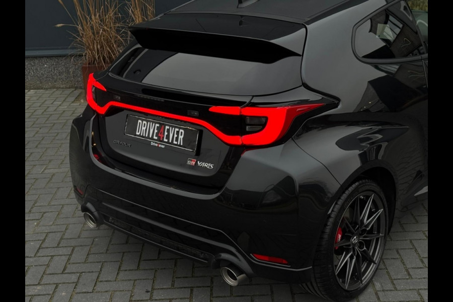 Toyota Yaris 1.6 Turbo GR Performance 280PK NIEUW SPERDIFF CLIMATE LEDER