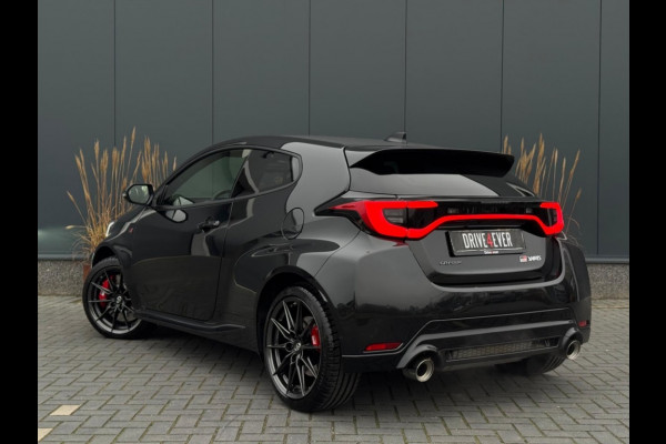 Toyota Yaris 1.6 Turbo GR Performance 280PK NIEUW SPERDIFF CLIMATE LEDER