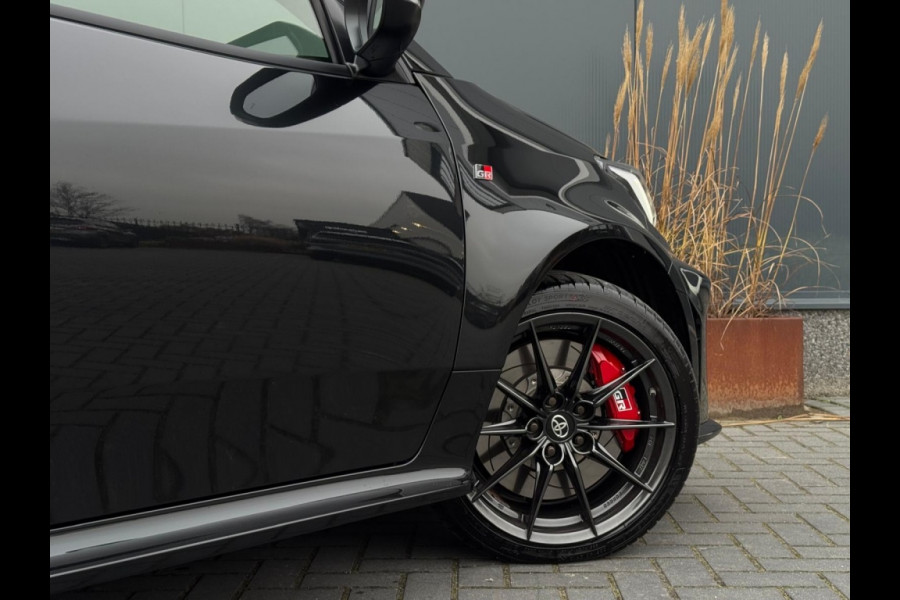 Toyota Yaris 1.6 Turbo GR Performance 280PK NIEUW SPERDIFF CLIMATE LEDER