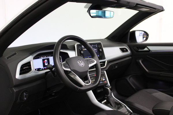 Volkswagen T-Roc Cabrio 1.5 TSI 150PK DSG STYLE VIRTUAL/NAVI/CARPLAY FABRIEKS GARANTIE