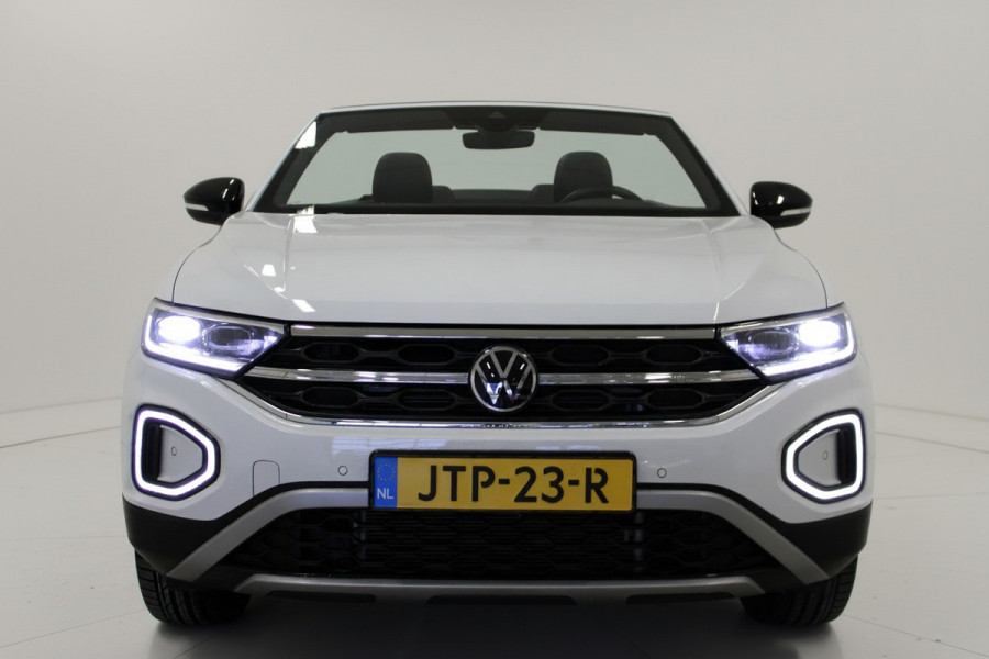 Volkswagen T-Roc Cabrio 1.5 TSI 150PK DSG STYLE VIRTUAL/NAVI/CARPLAY FABRIEKS GARANTIE