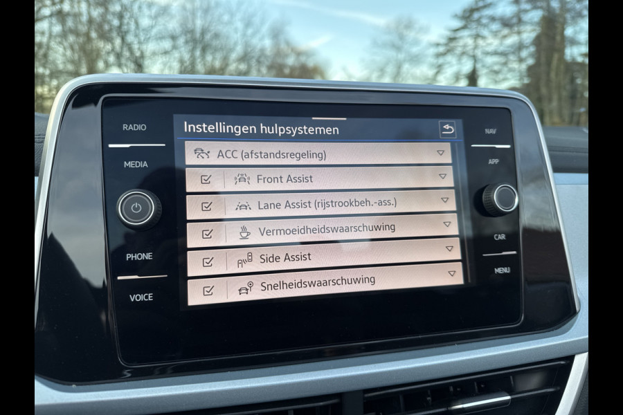 Volkswagen T-Roc Cabrio 1.5 TSI 150PK DSG STYLE VIRTUAL/NAVI/CARPLAY FABRIEKS GARANTIE