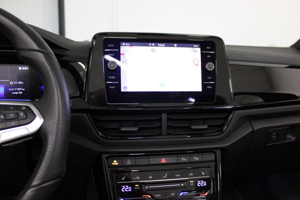 Volkswagen T-Roc Cabrio 1.5 TSI 150PK DSG R-LINE SPORT LEDER/MATRIX-LED/NAVI/CARPLAY/FABRIEKS GARANTIE