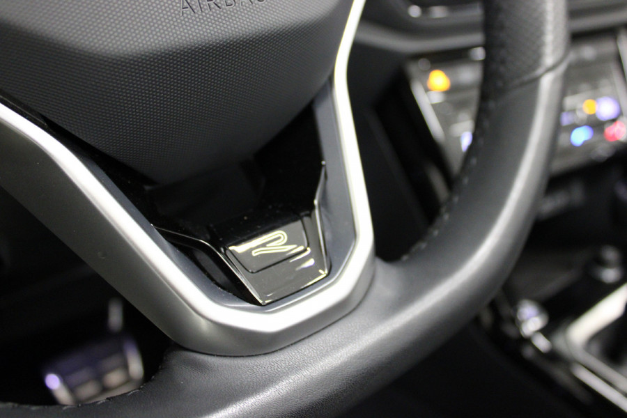 Volkswagen T-Roc Cabrio 1.5 TSI 150PK DSG R-LINE SPORT LEDER/MATRIX-LED/NAVI/CARPLAY/FABRIEKS GARANTIE