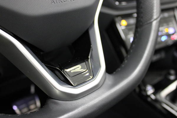 Volkswagen T-Roc Cabrio 1.5 TSI 150PK DSG R-LINE SPORT LEDER/MATRIX-LED/NAVI/CARPLAY/FABRIEKS GARANTIE