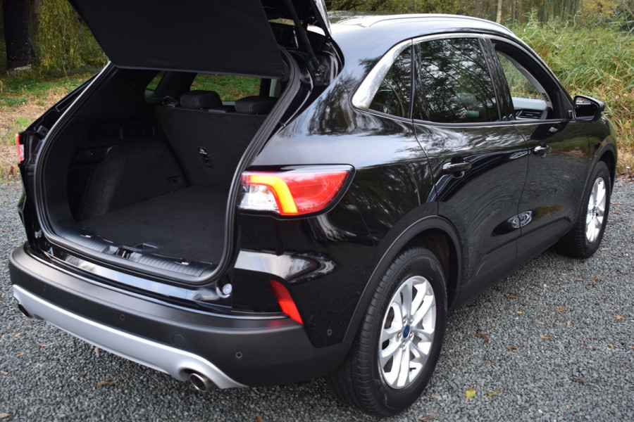 Ford Kuga 1.5 ECOBLUE 120PK AUT. TITANIUM HEAD-UP/NAVI/CAMERA