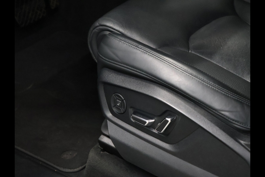 Audi Q7 55 TFSI e quattro Sport S [SCHUIFKANTELDAK, ADAPTIVE CRUISE, 360 CAMERA, TREKHAAK INKLAPBAAR, MEMORY SEATS, LUCHTVERING, STOELMASSAGE, APPLE CARPLAY, ANDROID, STUURVERWARMING, STOELVENTILATIE, STOELVERWARMING, VOL LED