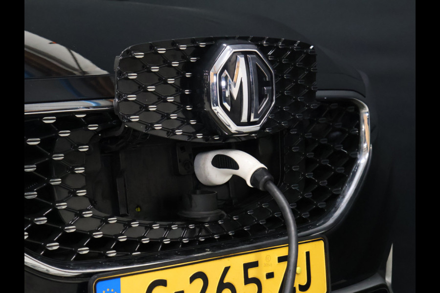 MG Mg Zs EV Luxury 45 kWh [SCHUIFKANTELDAK, APPLE CARPLAY, ANDROID, ELEK. VERSTELBARE STOELEN, STOELVERWARMING, ADAPTIVE CRUISE, CAMERA, VOL LEDER, THUISLADER, KEYLESS ENTRY, NIEUWSTAAT]