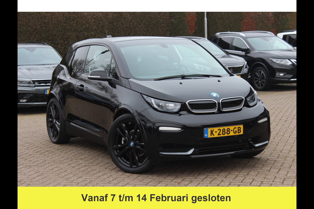 BMW i3 S Dark Shadow Edition 120Ah 42 kWh / Camera / Navigatie / 20'' / Stoelverwarming / DAB / LED / Cruise Control