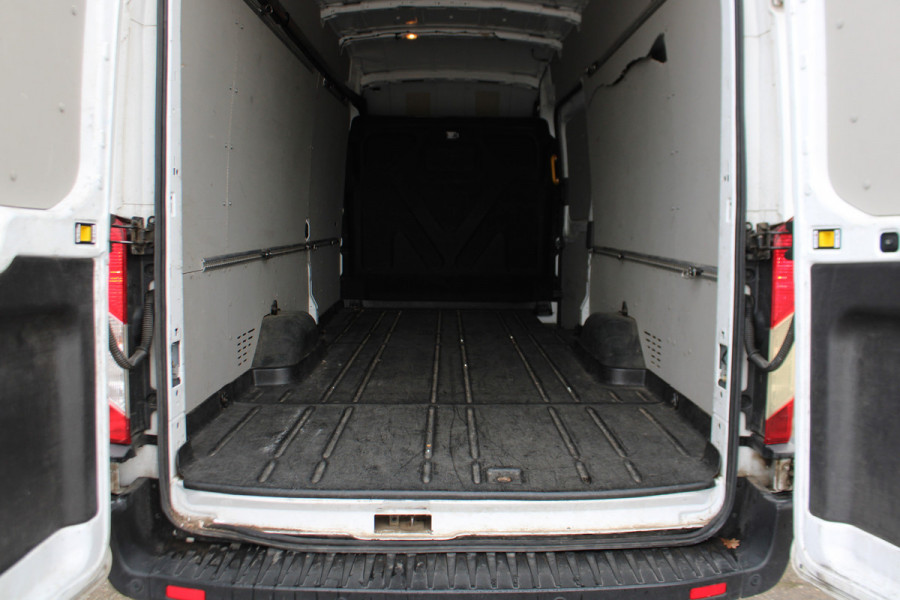 Ford Transit 350 2.0 TDCI L3H3 Trend RWD