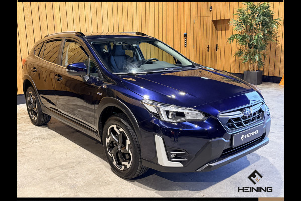 Subaru XV 2.0i e-BOXER Luxury. Automaat 4X4. Adaptive-cruise. Apple-carplay. Navi. Camera voor en achter. 49000km met NAP.