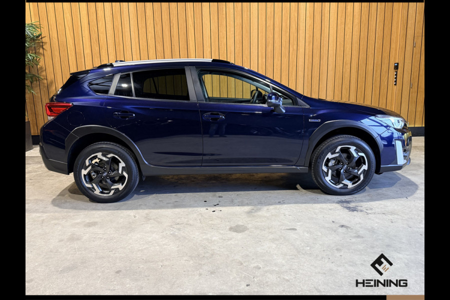 Subaru XV 2.0i e-BOXER Luxury. Automaat 4X4. Adaptive-cruise. Apple-carplay. Navi. Camera voor en achter. 49000km met NAP.