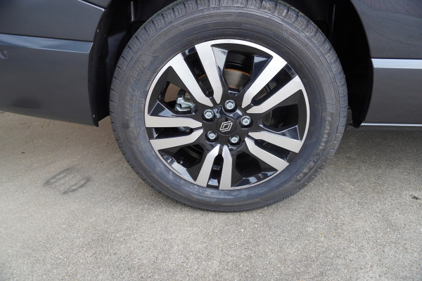 Renault Trafic 2.0 Bleu dCi EDC 170PK L2H1 Luxe dubbelCabine Automaat Schuifdeur L/R Nr.V902 |  Climate | Navi | Camera |