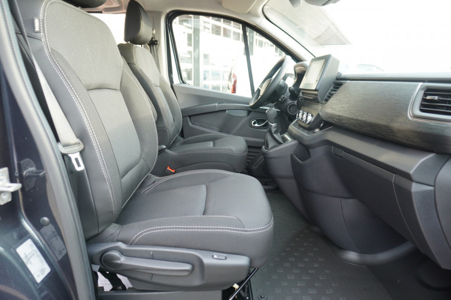 Renault Trafic 2.0 Bleu dCi EDC 170PK L2H1 Luxe dubbelCabine Automaat Schuifdeur L/R Nr.V902 |  Climate | Navi | Camera |