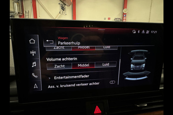 Audi A4 Avant 35 TDI Launch edition Sport Pano|Keyless|Leer