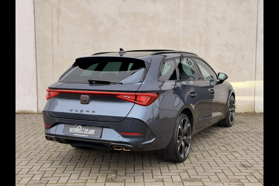 CUPRA Leon Sportstourer 1.4 e-Hybrid VZ Copper Edition Pano 19''