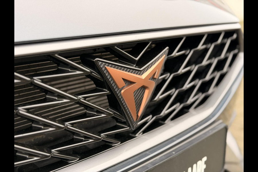 CUPRA Leon Sportstourer 1.4 e-Hybrid VZ Copper Edition Pano 19''