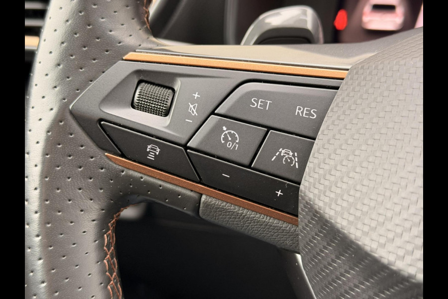 CUPRA Leon Sportstourer 1.4 e-Hybrid VZ Copper Edition Pano 19''