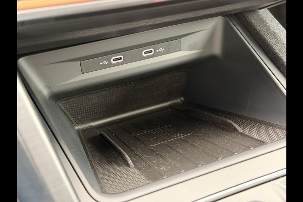 CUPRA Leon Sportstourer 1.4 e-Hybrid VZ Copper Edition Pano 19''