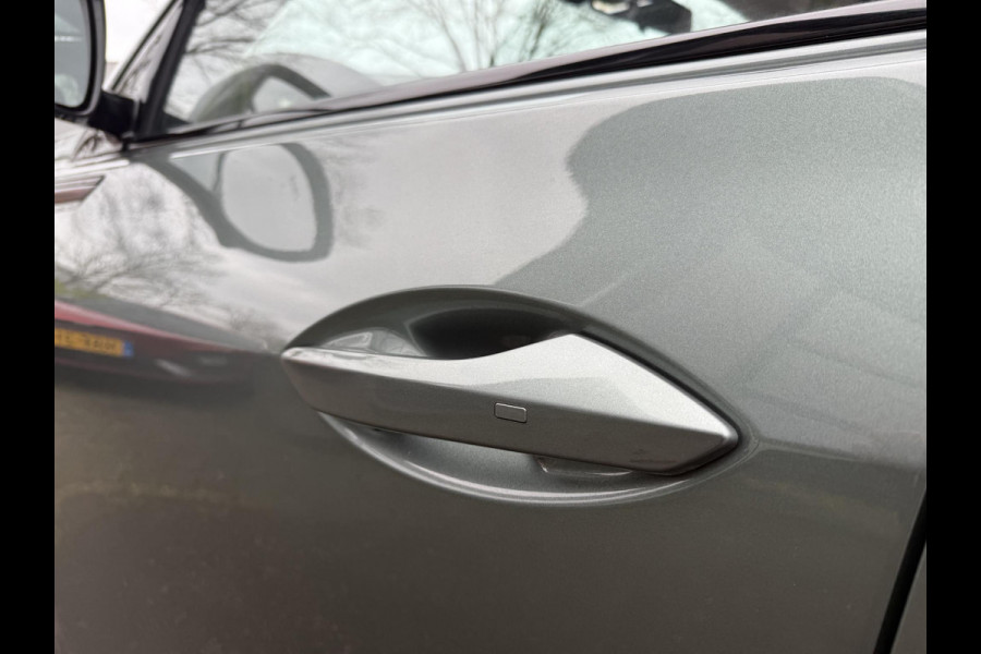 DFSK E5 1.5 PHEV L2 Compleet rijklaar prijs! | 7-persoons! | Panorama | 360° Camera | Trekhaak | 1e eigenaar | Fabrieksgarantie