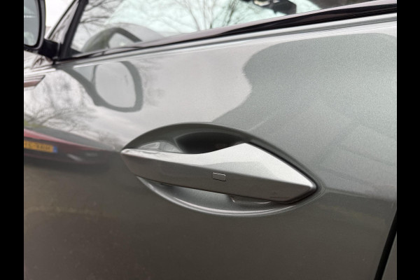 DFSK E5 1.5 PHEV L2 Compleet rijklaar prijs! | 7-persoons! | Panorama | 360° Camera | Trekhaak | 1e eigenaar | Fabrieksgarantie