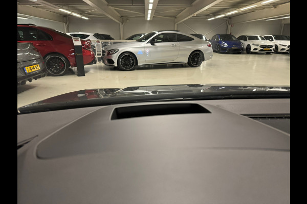 Volkswagen Golf 2.0 TSI R 4M Performance Pano|HuD|H/K|Akrapovic