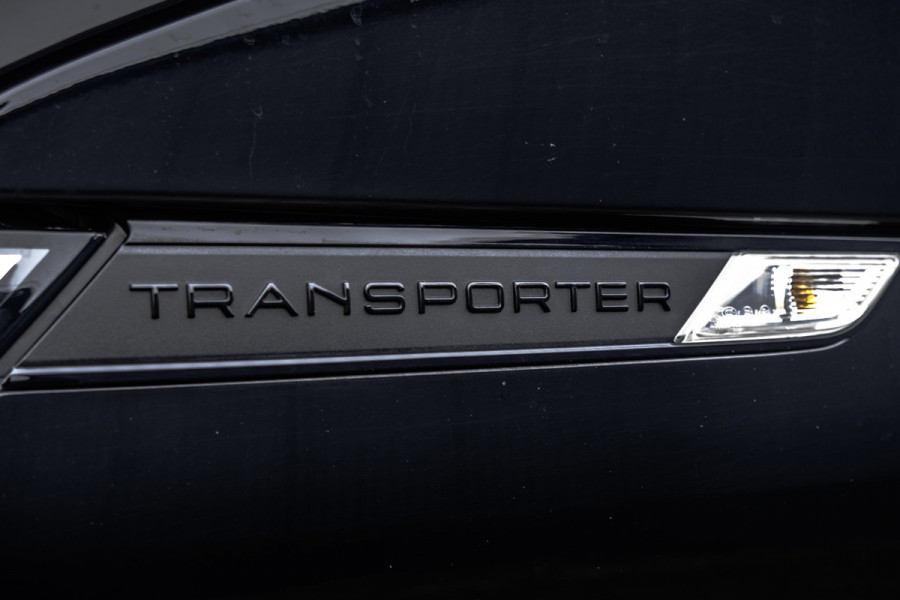 Volkswagen Transporter T6.1 2.0 TDI L2H3 | 150 PK | Trekhaak | Carplay | Navi | Cruise | Airco