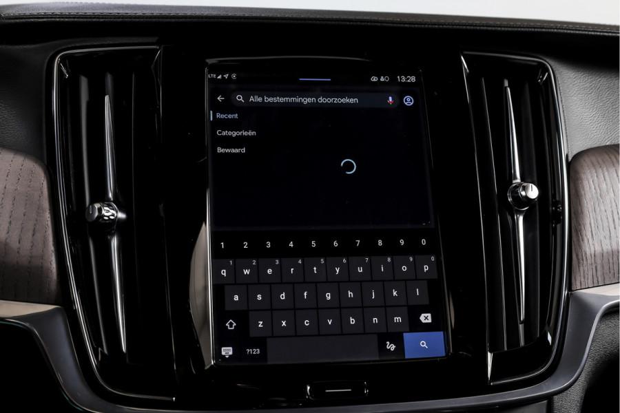 Volvo V90 2.0 B4 Inscription - Automaat Orig. NL | S/K- Panodak | Dig. Cockpit | Adapt. Cruise | Stoel-+Struurverw. | PDC | 360 Camera | NAV + App. Connect | ECC | Elek. KLep | Elek. Trekhaak | LM 20" |