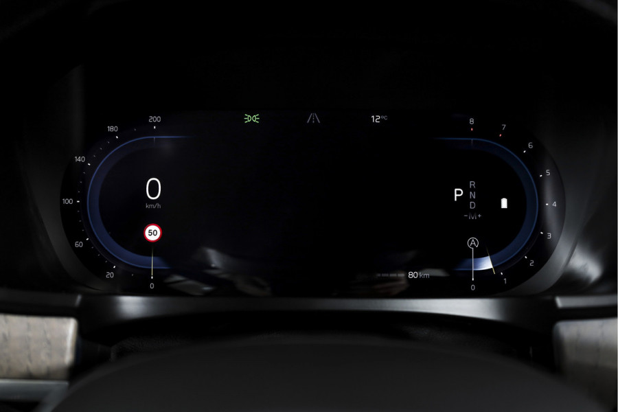 Volvo V90 2.0 B4 Inscription - Automaat Orig. NL | S/K- Panodak | Dig. Cockpit | Adapt. Cruise | Stoel-+Struurverw. | PDC | 360 Camera | NAV + App. Connect | ECC | Elek. KLep | Elek. Trekhaak | LM 20" |