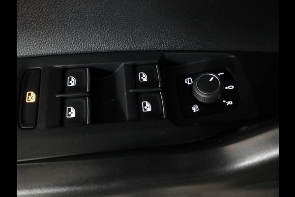 Volkswagen Polo 1.0 TSI Style 95 pk Automaat (DSG) | Navigatie | Parkeersensoren | Adaptieve cruise control | Matrix LED koplampen | Stoelverwarming |